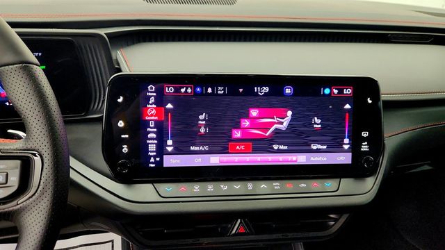 2025 Dodge Charger Daytona R/T AWD w/ 400V Electric Drive Motors - 23006201 - 16