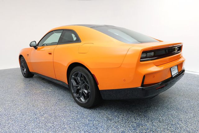 2025 Dodge Charger Daytona R/T AWD with Blacktop Package - 22938142 - 4