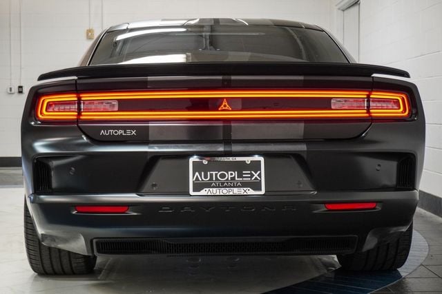 2025 Dodge Charger Daytona Scat Pack AWD - 22972540 - 32
