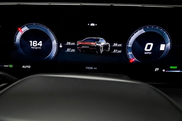 2025 Dodge Charger Daytona Scat Pack AWD - 22933438 - 28