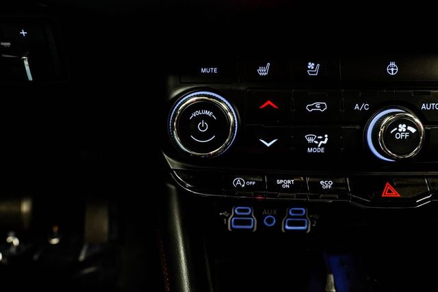 2025 Dodge Durango GT Plus AWD - 23021030 - 30