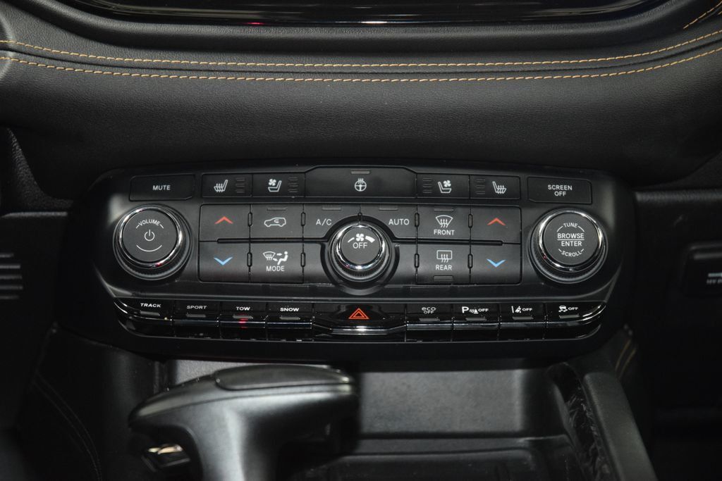 2025 Dodge Durango R/T - 23033281 - 32