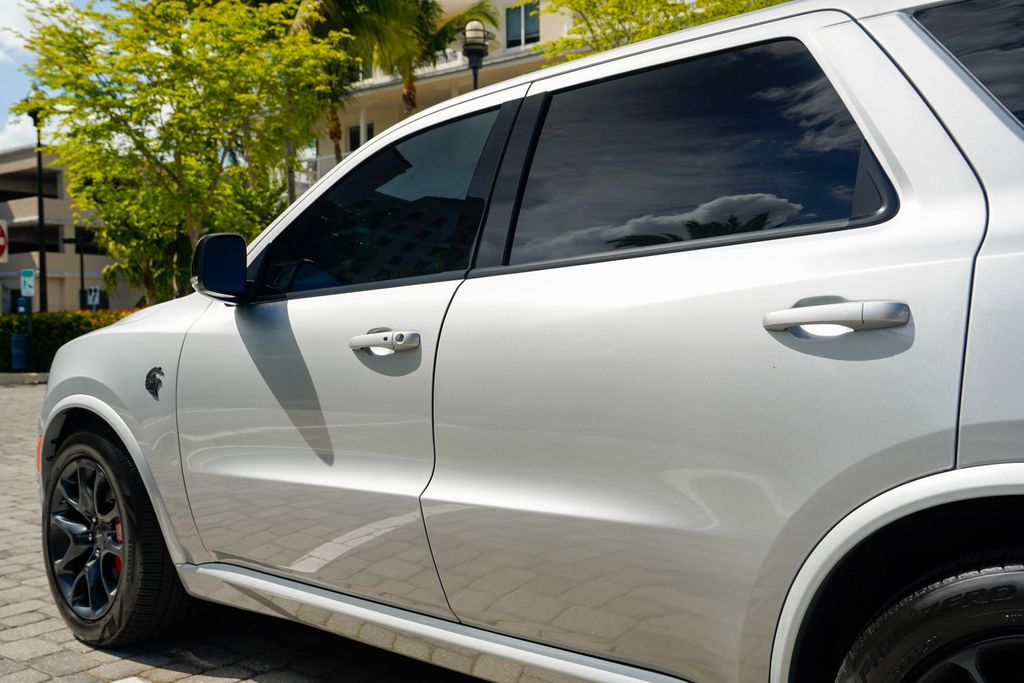 2025 Dodge Durango SRT Hellcat Silver Bullet AWD - 23011345 - 19