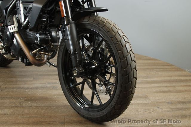 2025 Ducati Scrambler ICON DARK 1 Owner, 621 Miles - 22912589 - 17