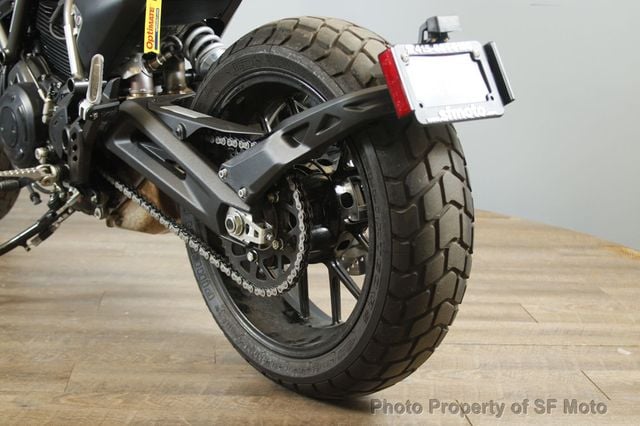 2025 Ducati Scrambler ICON DARK 1 Owner, 621 Miles - 22912589 - 19