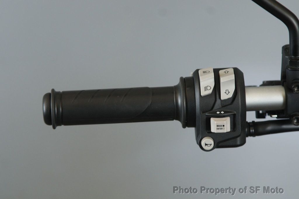 2025 Ducati Scrambler ICON DARK 1 Owner, 621 Miles - 22912589 - 28