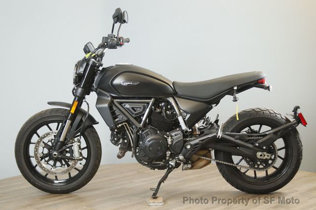 2025 Ducati Scrambler ICON DARK 1 Owner, 621 Miles - 22912589 - 3