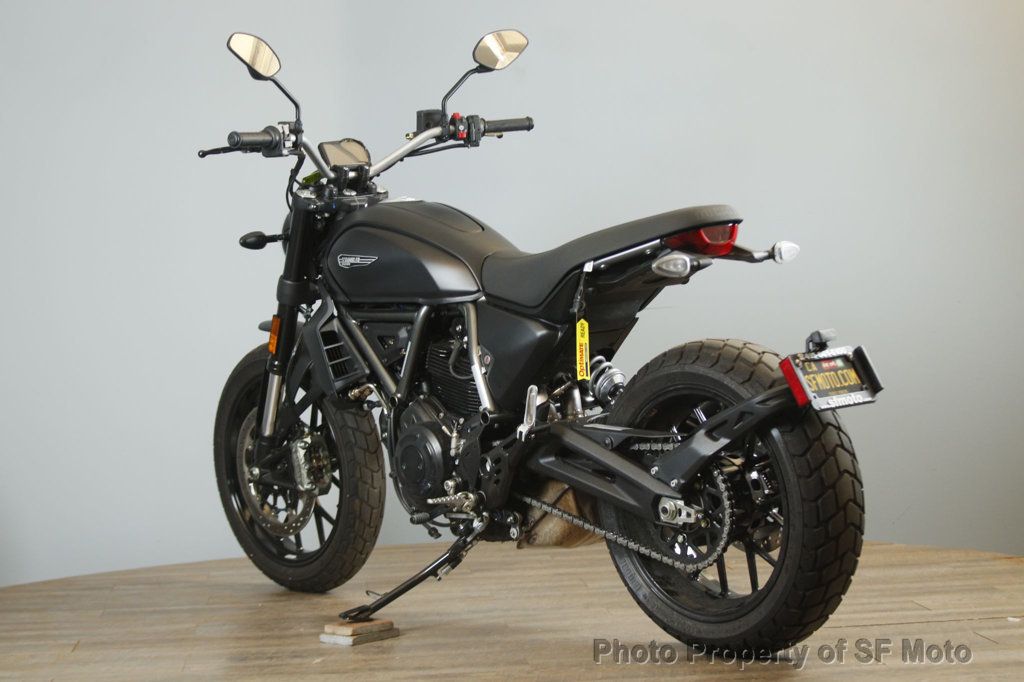 2025 Ducati Scrambler ICON DARK 1 Owner, 621 Miles - 22912589 - 43