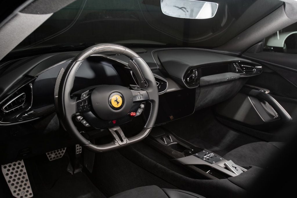 Ferrari 12Cilindri photo 10