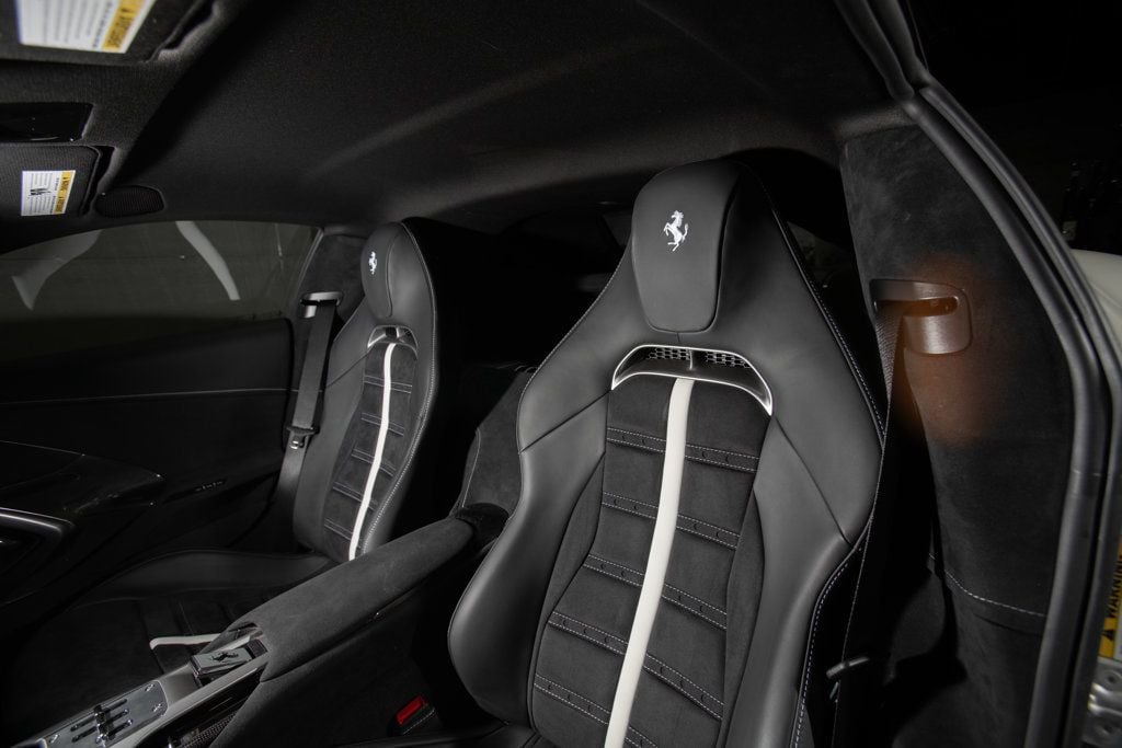 Ferrari 12Cilindri photo 17