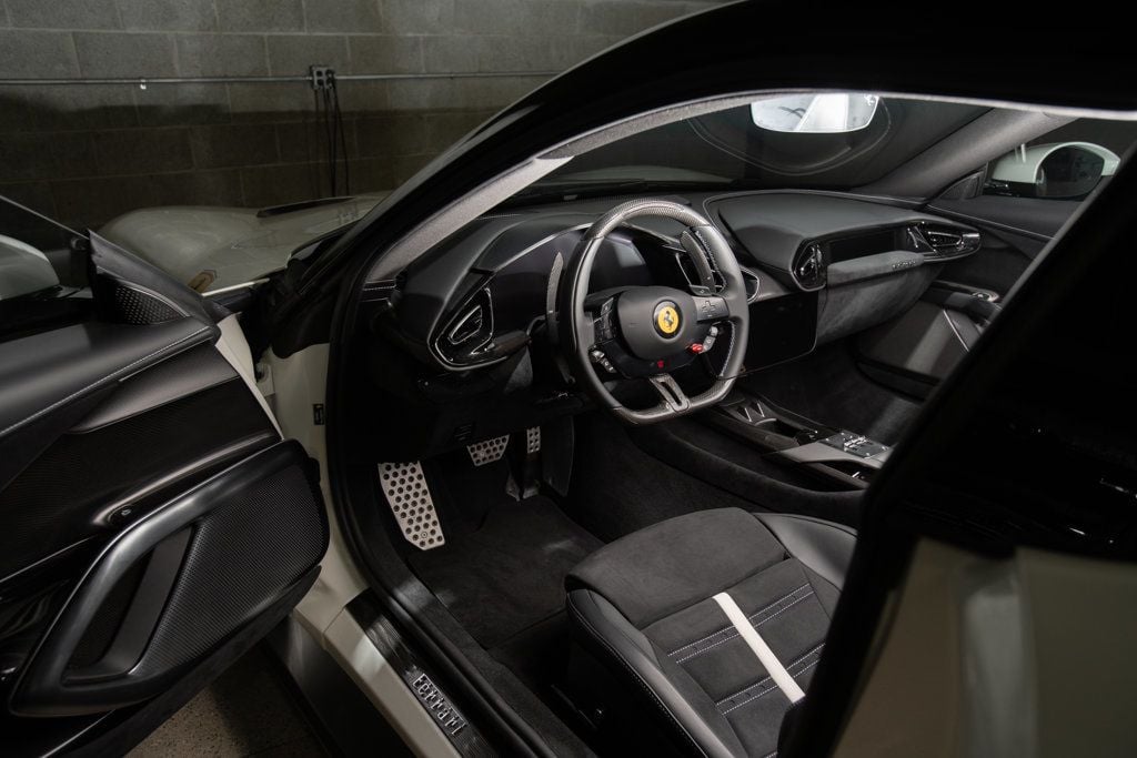 Ferrari 12Cilindri photo 9