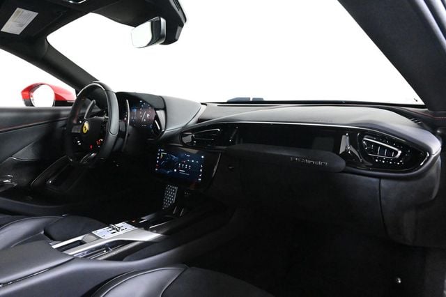 2025 Ferrari 12Cilindri Coupe - 23002509 - 16