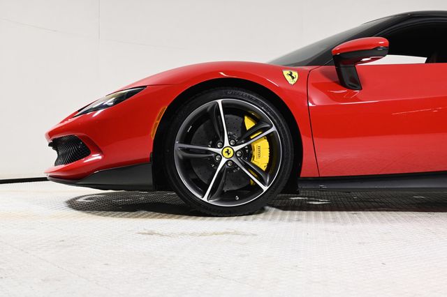 2025 Ferrari 296 GTB Coupe - 22955513 - 28