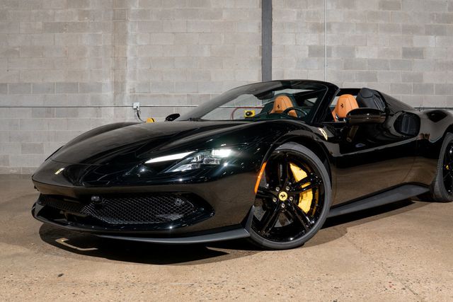 2025 Ferrari 296 GTS Convertible - 22942786 - 32