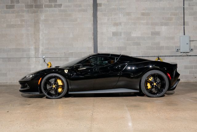 2025 Ferrari 296 GTS Convertible - 22942786 - 37