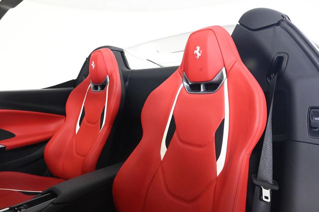 2025 Ferrari 296 GTS Convertible - 22957750 - 3