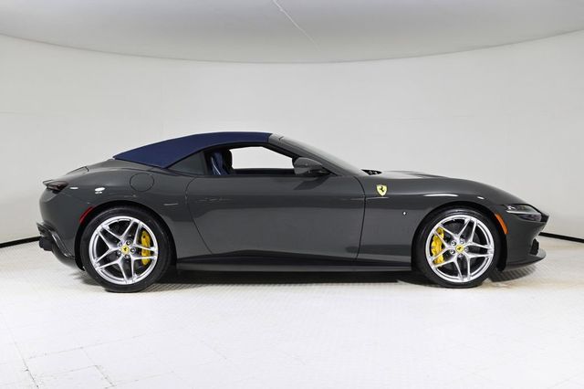 2025 Ferrari Roma Spider Base - 22932127 - 9