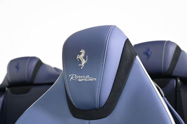 2025 Ferrari Roma Spider Base - 22932127 - 23