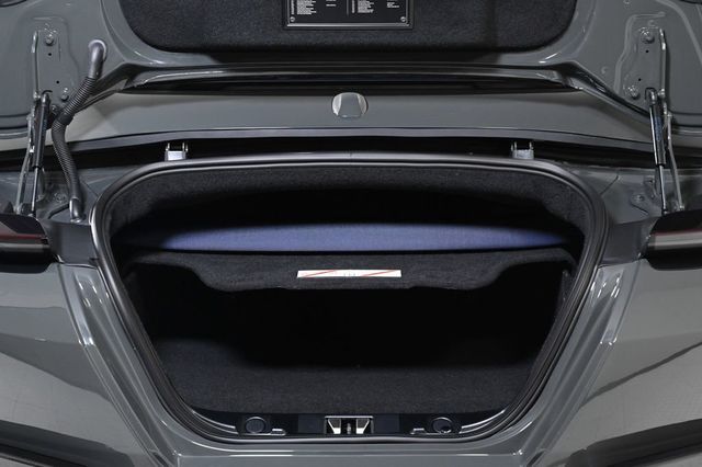 2025 Ferrari Roma Spider Base - 22932127 - 29