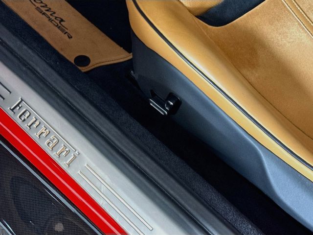 2025 Ferrari Roma Spider Base - 23092089 - 21