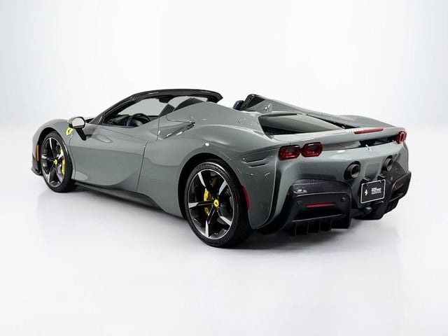 2025 Ferrari SF90 Spider Base - 23042670 - 1