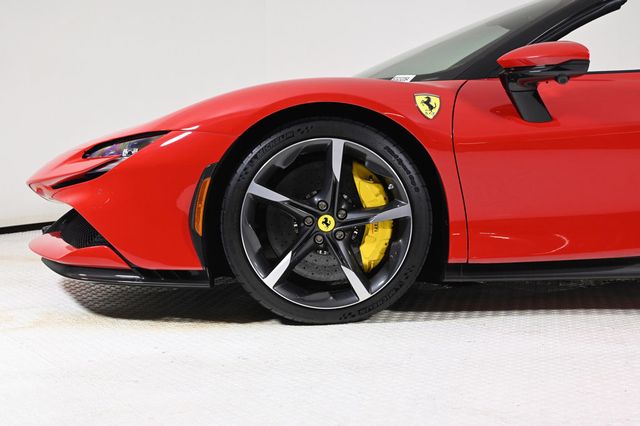 2025 Ferrari SF90 Spider Convertible - 22933067 - 29