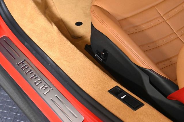 2025 Ferrari SF90 Spider Convertible - 23019418 - 21