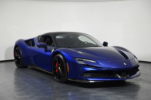 2025 Ferrari SF90 Spider Convertible - 23041072 - 10