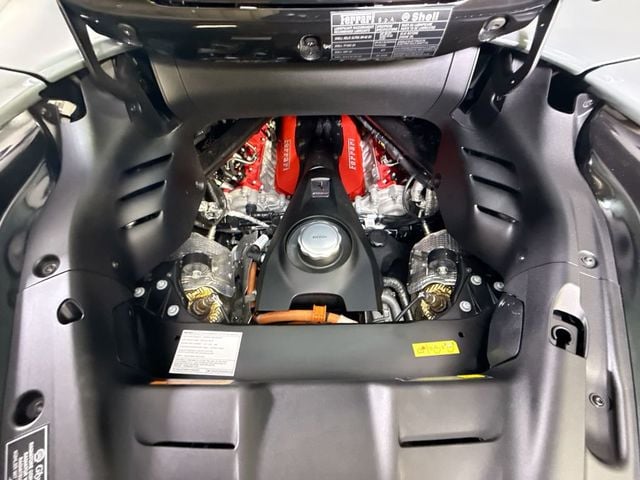 2025 Ferrari SF90 Spider Convertible - 23042670 - 4