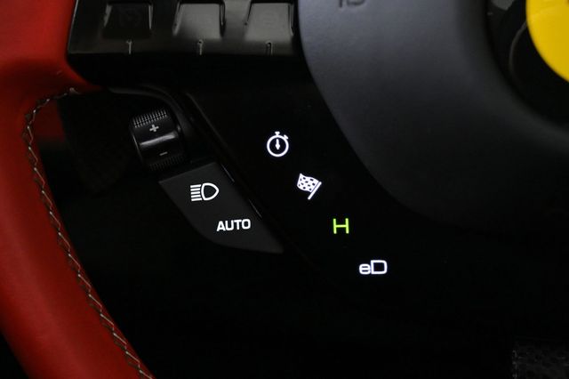 2025 Ferrari SF90 Spider Convertible - 22953529 - 21