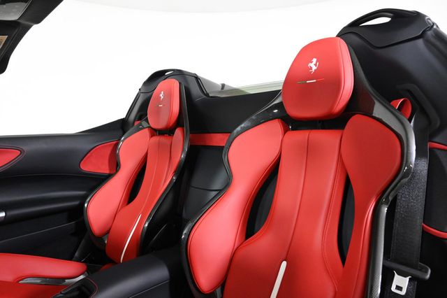 2025 Ferrari SF90 Spider Convertible - 22953529 - 3