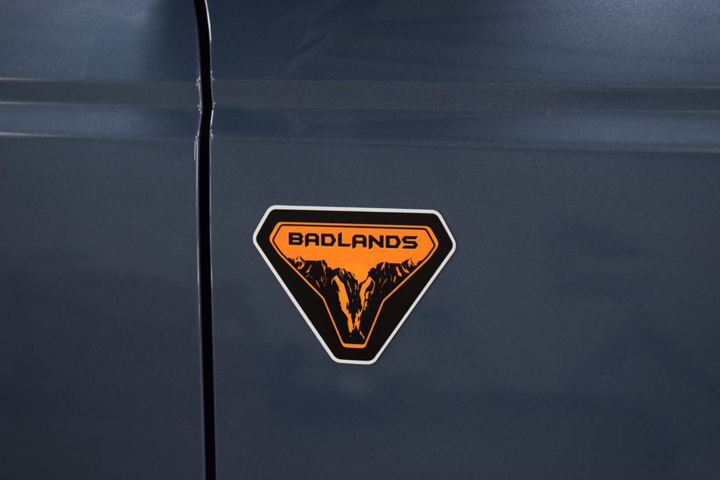 2025 Ford Bronco Badlands - 23030023 - 12