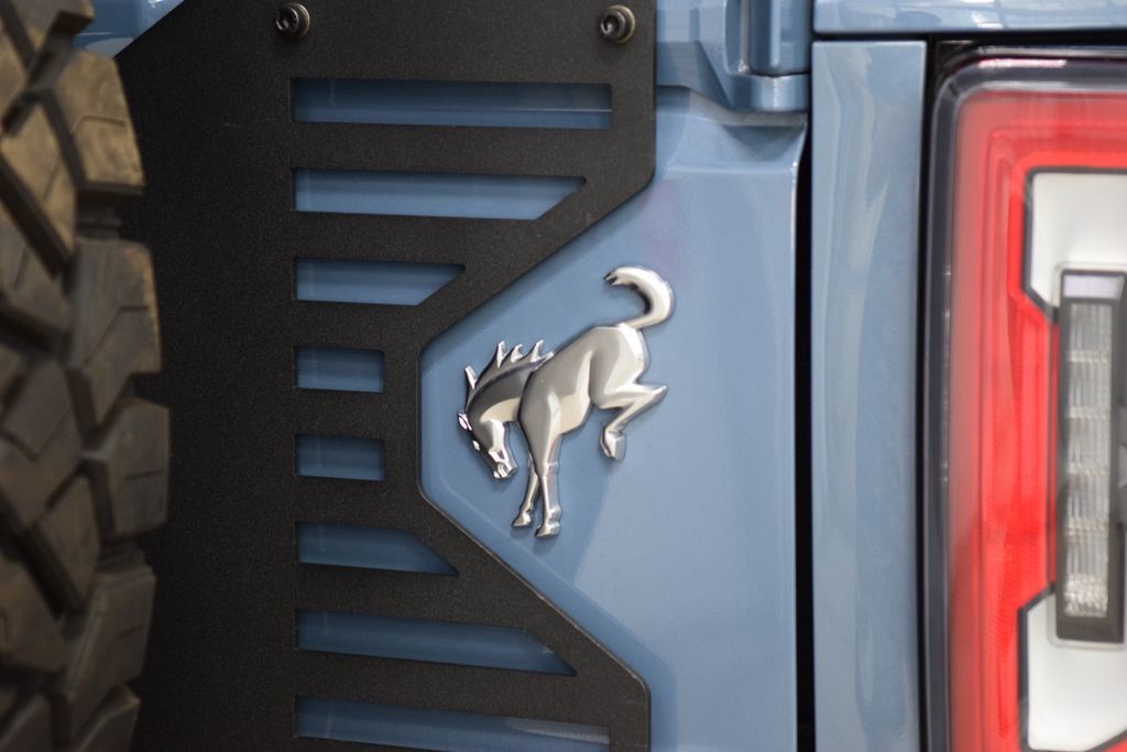 2025 Ford Bronco Badlands - 23030023 - 17