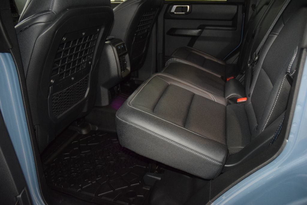 2025 Ford Bronco Badlands - 23030023 - 37