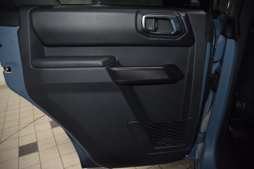 2025 Ford Bronco Badlands - 23030023 - 39