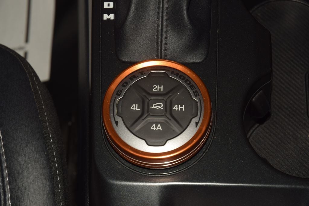 2025 Ford Bronco Badlands - 23039805 - 32
