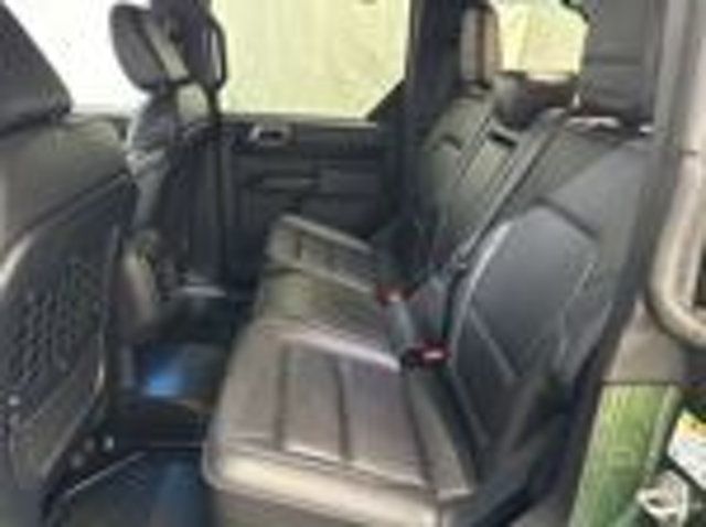 2025 Ford Bronco Badlands - 23039805 - 7