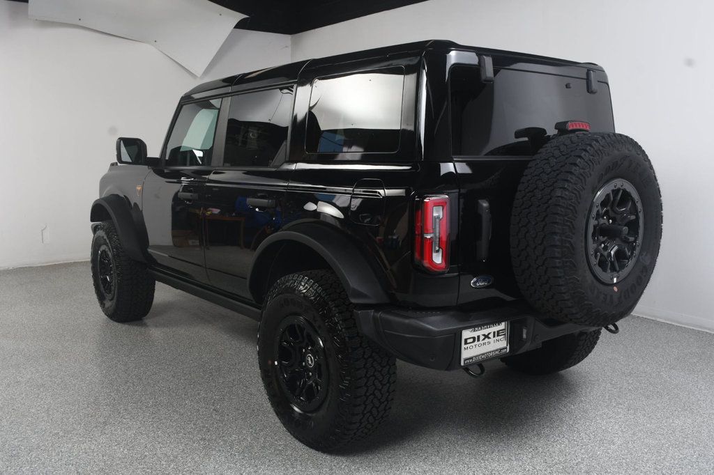 Ford Bronco photo 15