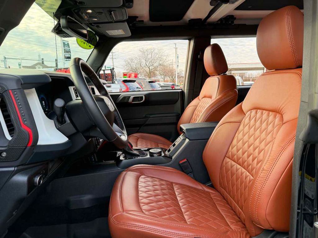 2025 Ford Bronco Heritage Edition - 23030778 - 19