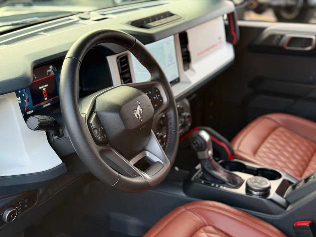 2025 Ford Bronco Heritage Edition - 23030778 - 23