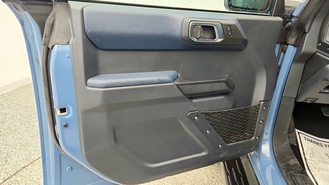 2025 Ford Bronco Heritage Edition 4 Door Advanced 4x4 w/ Dual Tops & Turbo V6 - 22992805 - 9