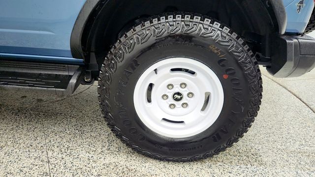 2025 Ford Bronco Heritage Edition 4 Door Advanced 4x4 w/ Dual Tops & Turbo V6 - 22992805 - 8