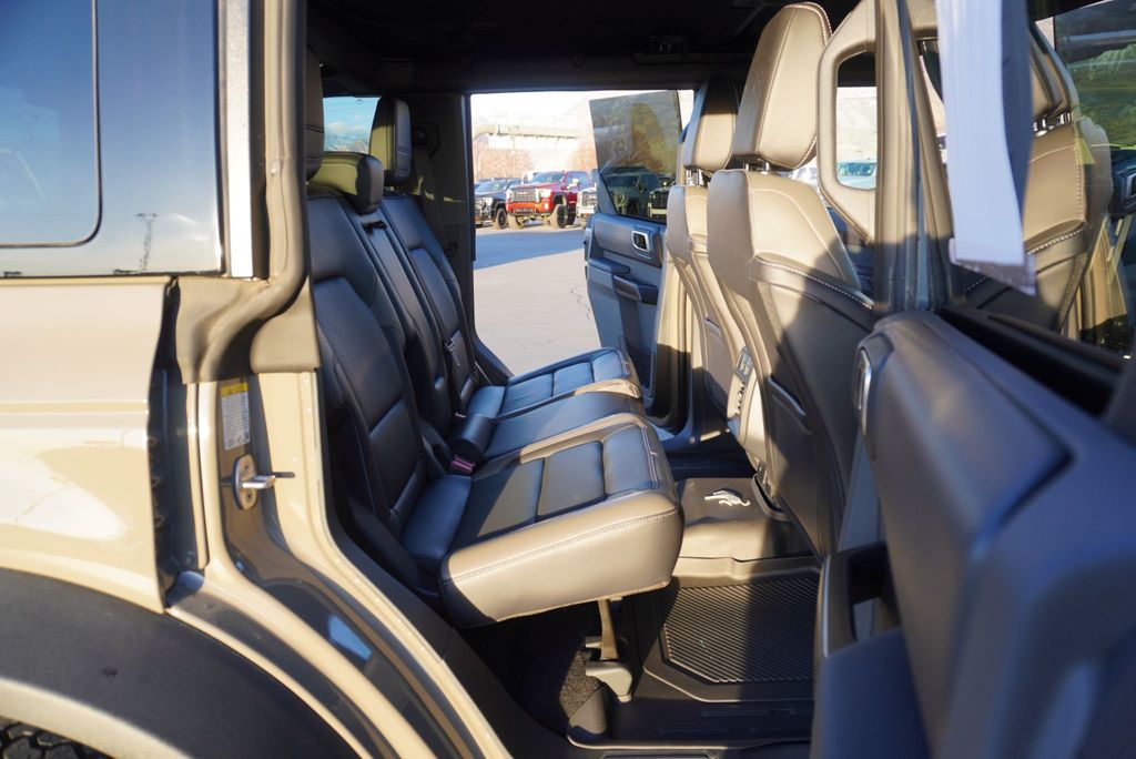 2025 Ford Bronco OUTER BANKS - 22963665 - 22