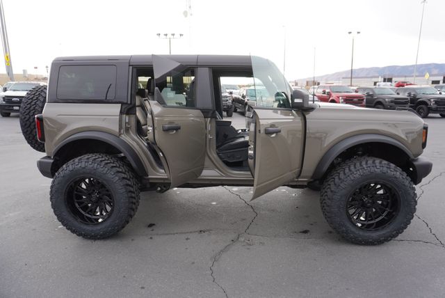 2025 Ford Bronco OUTER BANKS - 22963665 - 23