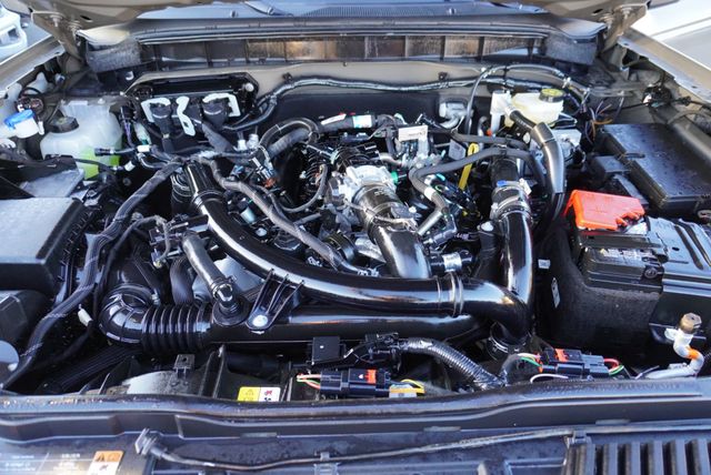 2025 Ford Bronco OUTER BANKS - 22963665 - 44