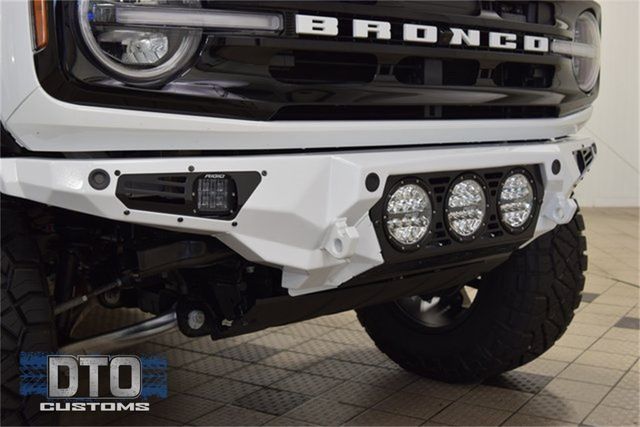 2025 Ford Bronco Outer Banks photo 10
