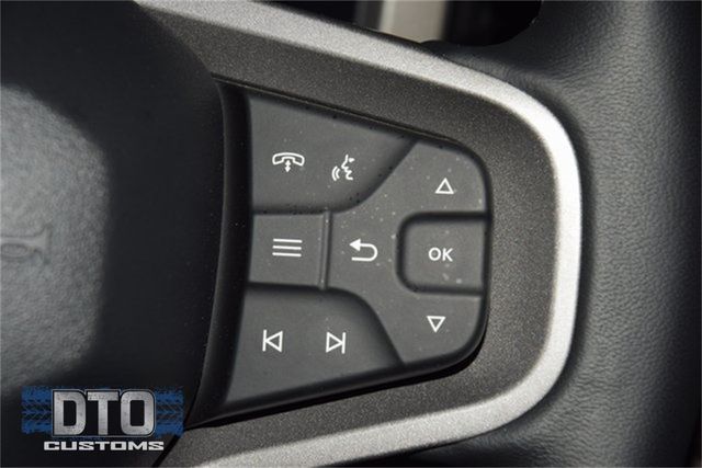 2025 Ford Bronco Outer Banks - 22874939 - 35