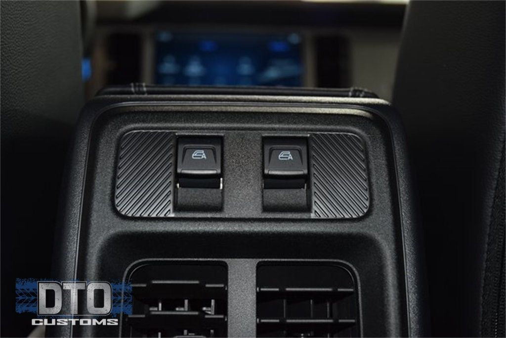 2025 Ford Bronco Outer Banks - 22874939 - 40