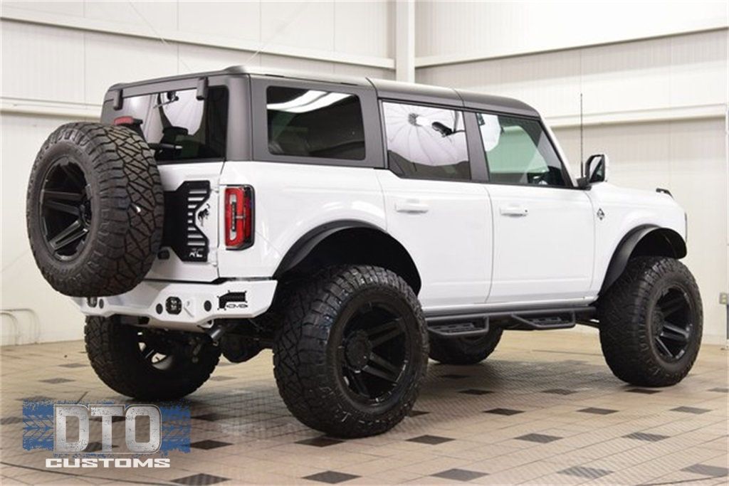 2025 Ford Bronco Outer Banks - 22874939 - 6