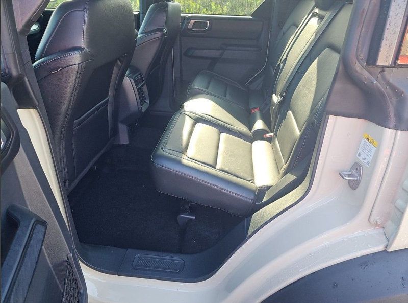 2025 Ford Bronco Outer Banks - 23043786 - 20